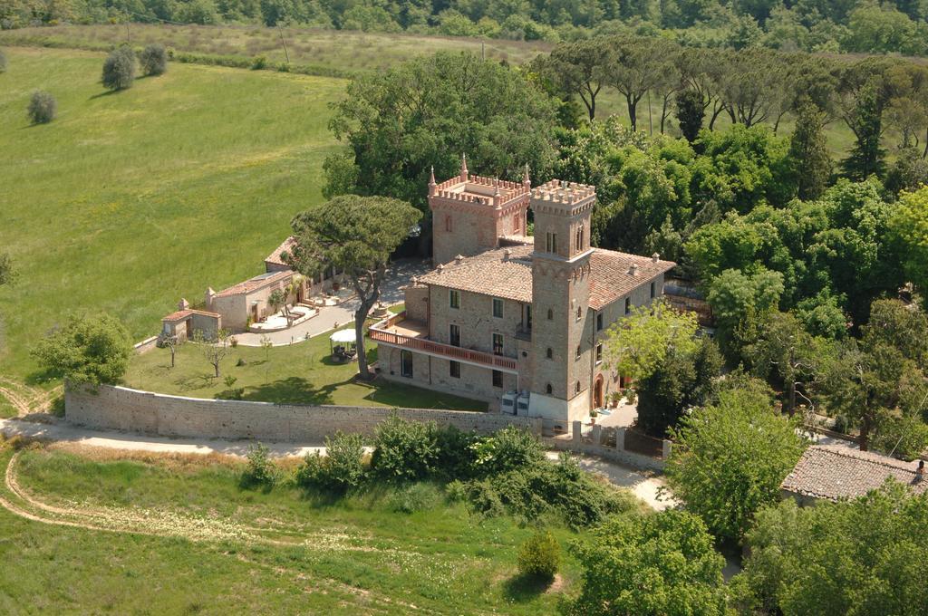 Hostal Relais Castelluccio Palusse Città della Pieve Exterior foto