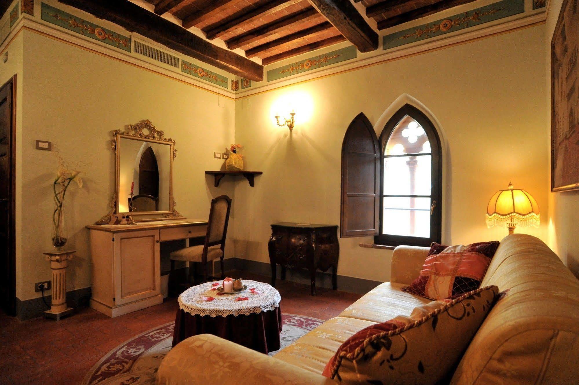 Hostal Relais Castelluccio Palusse Città della Pieve Exterior foto